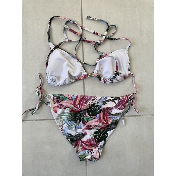 Kian D. Swim String Bikini Set Triangle Multicolor Floral Swimwear - Picture 5 of 9